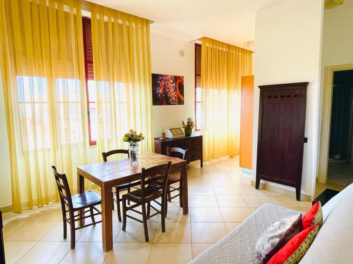 Regina Beach Holiday Apartments Тиррения Экстерьер фото