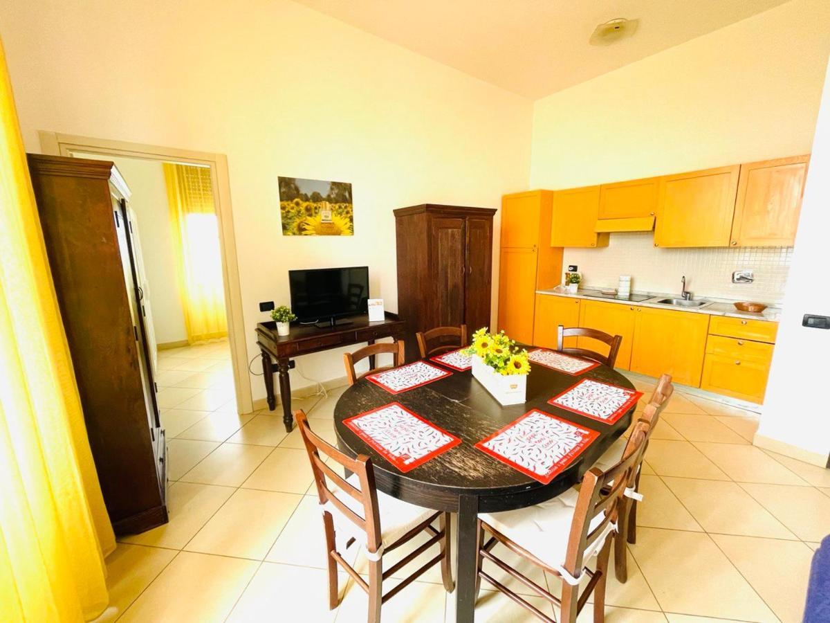 Regina Beach Holiday Apartments Тиррения Экстерьер фото